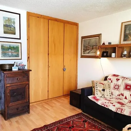 Appartement Hostdomus - Sansicario R9 *