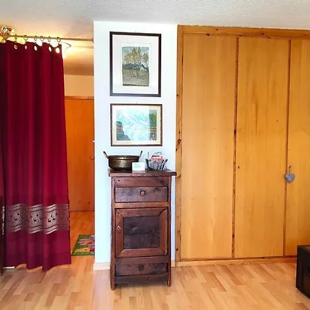 Appartement Hostdomus - Sansicario R9